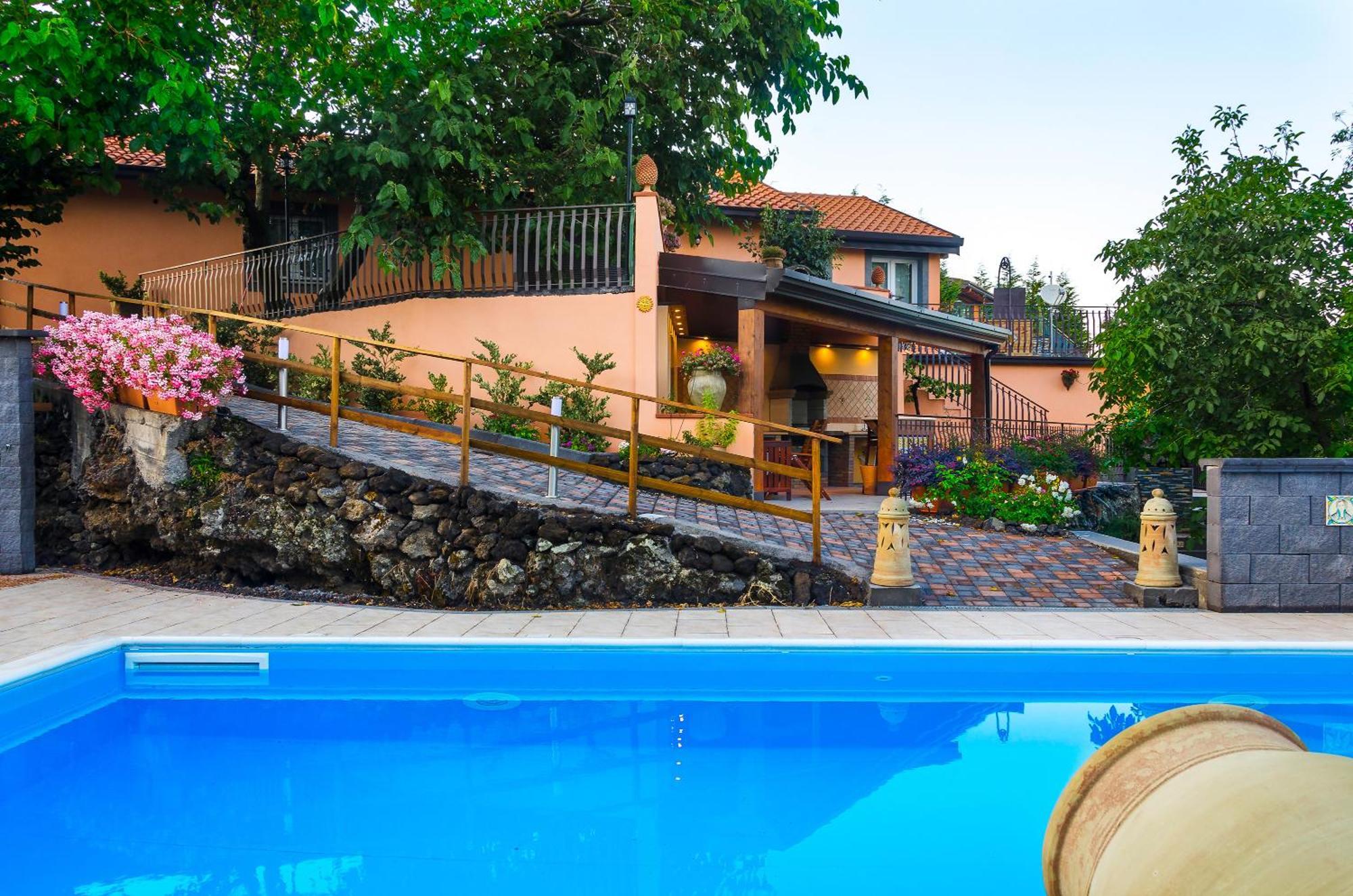 Villa Del Gelso Chalet Nel Parco Delletna Mascali Extérieur photo
